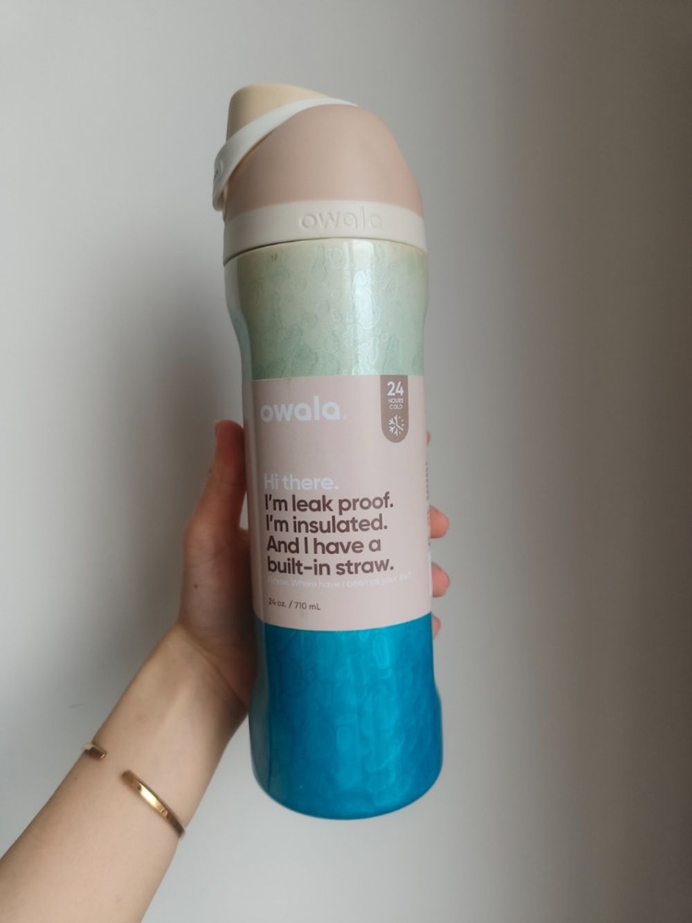 Owala Insulated Water Bottle with Built-In Straw — Blue & Cream